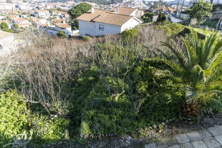 Terreno para Venda em Venda do Pinheiro e Santo Estêvão das Galés Foto 11