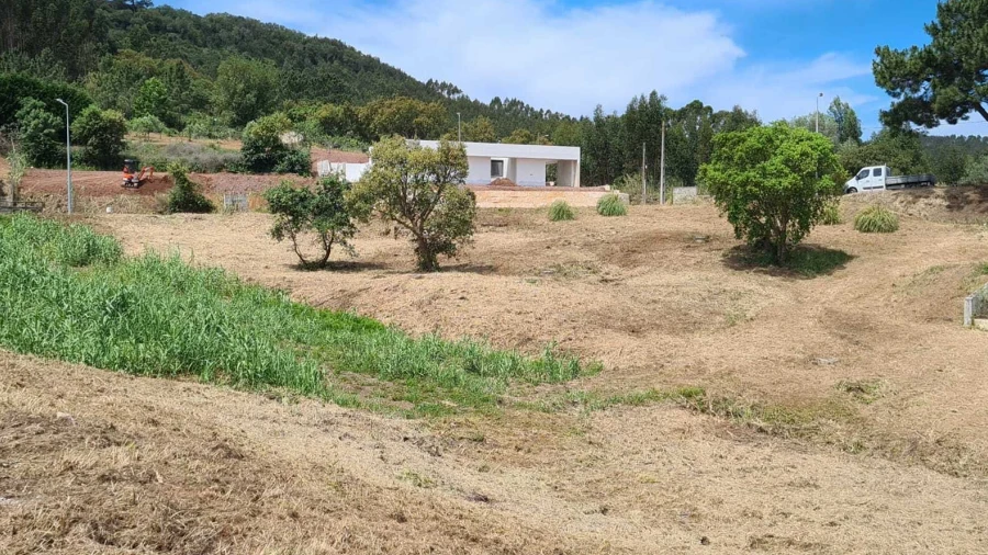 Terreno para Venda em Enxara do Bispo, Gradil e Vila Franca do Rosário