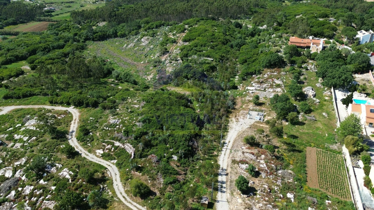 Terreno para Venda em São Bartolomeu dos Galegos e Moledo Foto 1