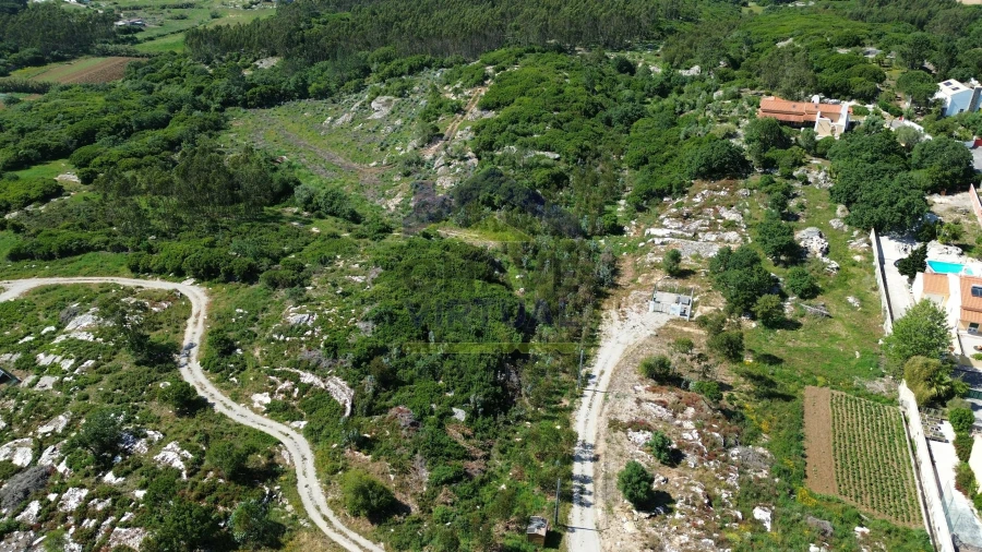 Terreno para Venda em São Bartolomeu dos Galegos e Moledo