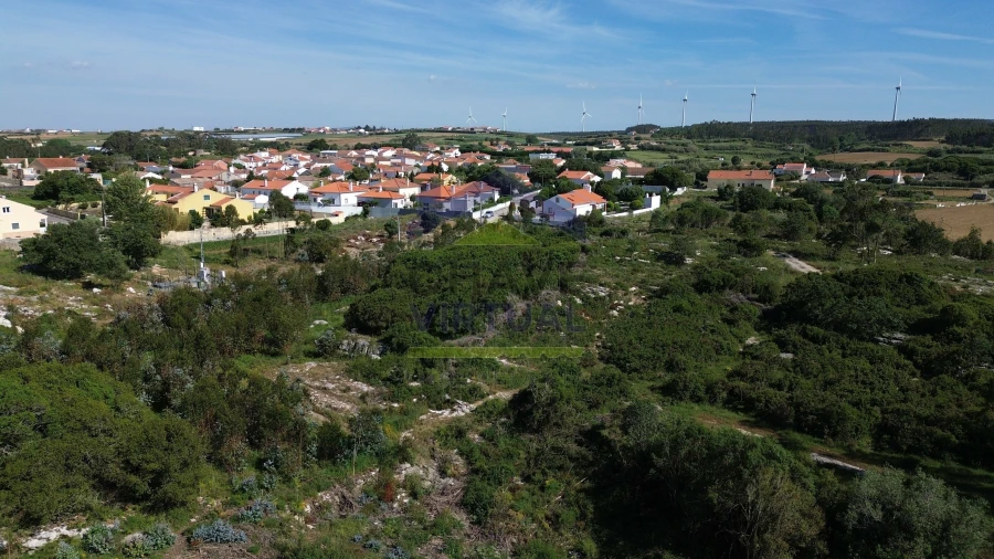 Terreno para Venda em São Bartolomeu dos Galegos e Moledo Foto 13