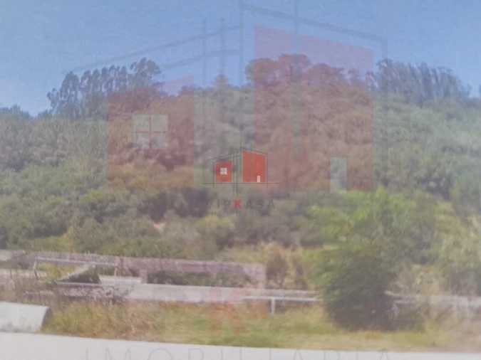 Terreno para Venda em Venda do Pinheiro e Santo Estêvão das Galés Foto 4
