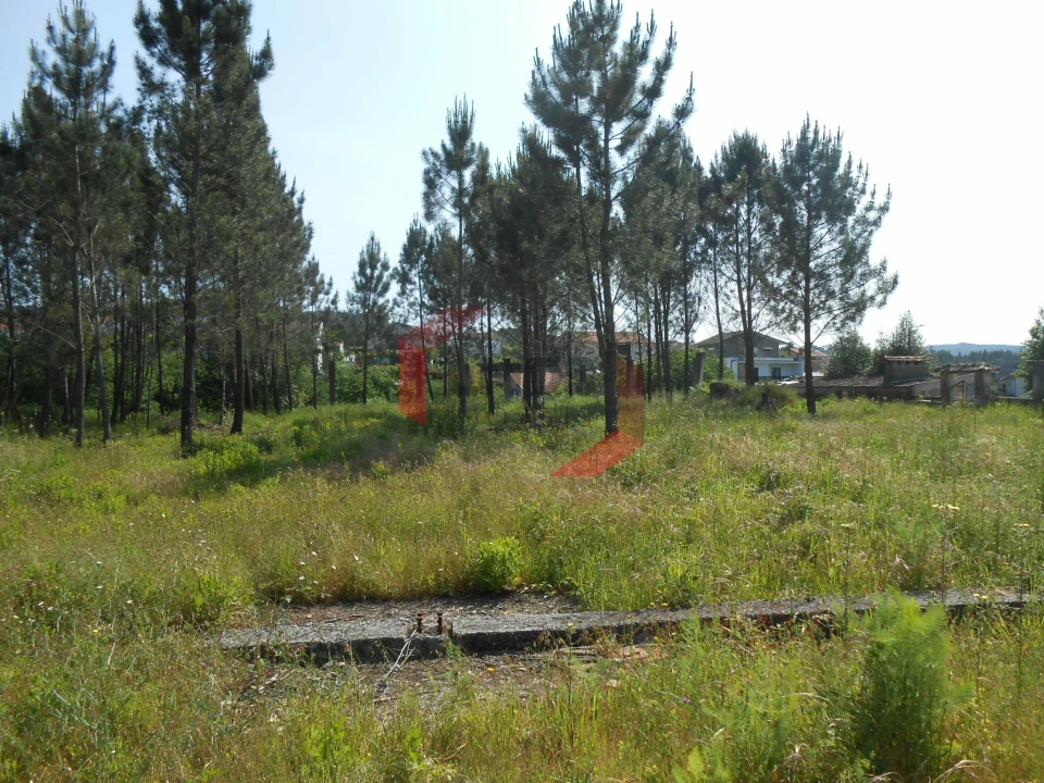 Terreno para Venda em Recarei Foto 2