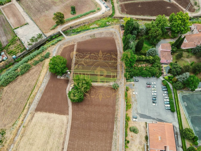 Terreno para Venda em Loures Foto 7