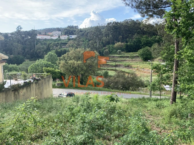 Terreno para Venda em Paço de Sousa Foto 10