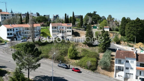 Terreno para Venda em Leiria, Pousos, Barreira e Cortes