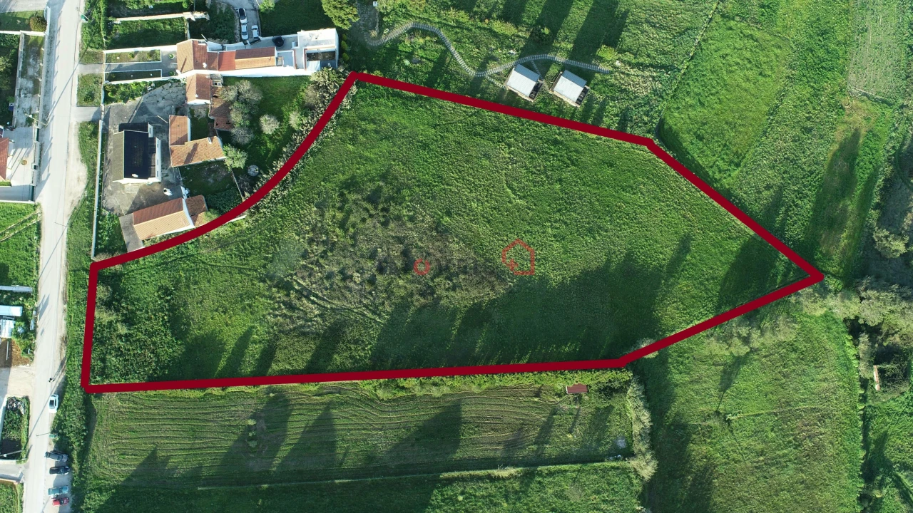 Terreno para Venda em Famalicão Foto 3