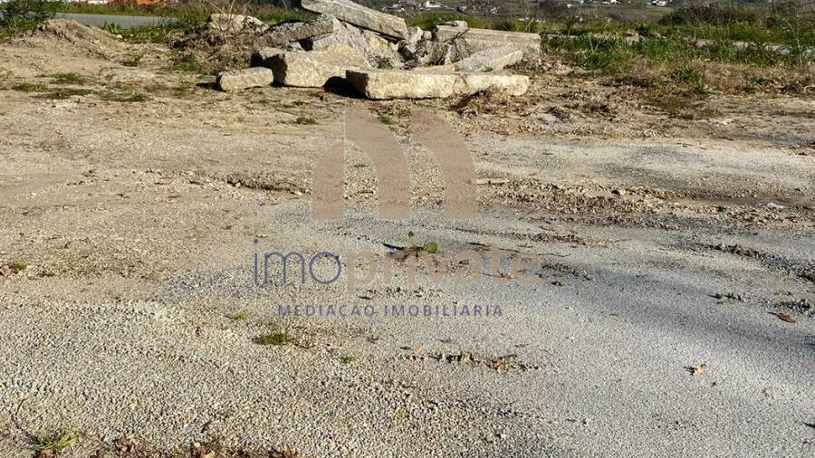 Terreno para Venda em Torrados e Sousa