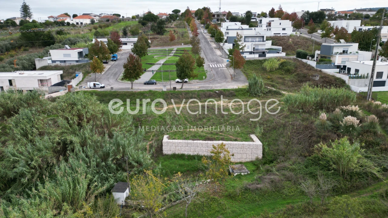 Terreno para Venda em Leiria, Pousos, Barreira e Cortes Foto 6