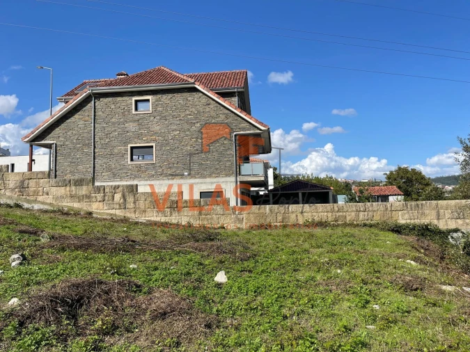 Terreno para Venda em Paredes Foto 12