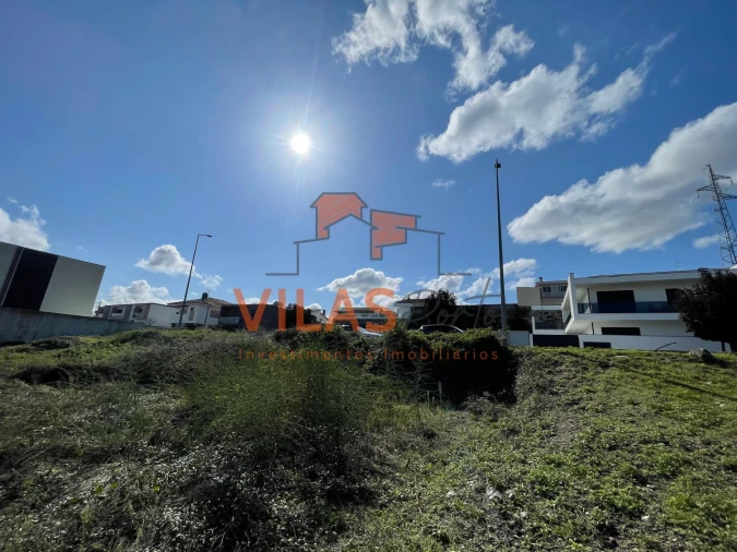 Terreno para Venda em Paredes Foto 8