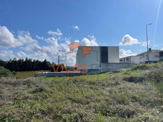 Terreno para Venda em Paredes Foto 5