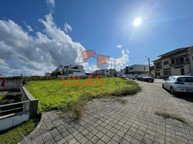 Terreno para Venda em Paredes Foto 2