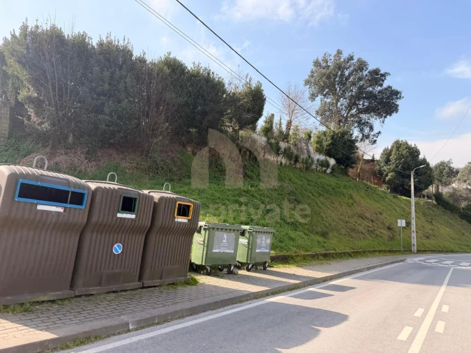 Terreno para Venda em Vilarinho Foto 4