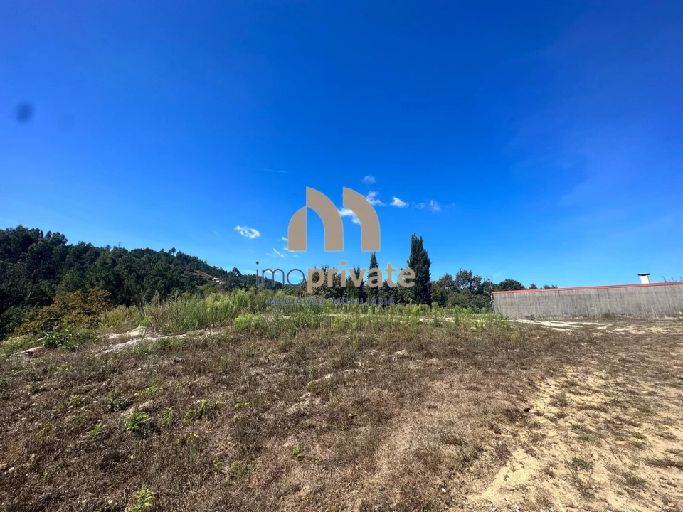 Terreno para Venda em Santa Eulália Foto 1