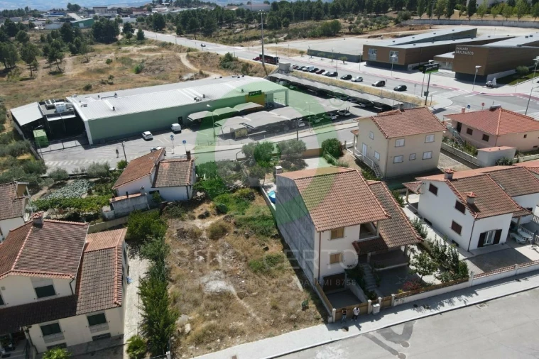 Terreno para Venda em Valpaços e Sanfins Foto 3