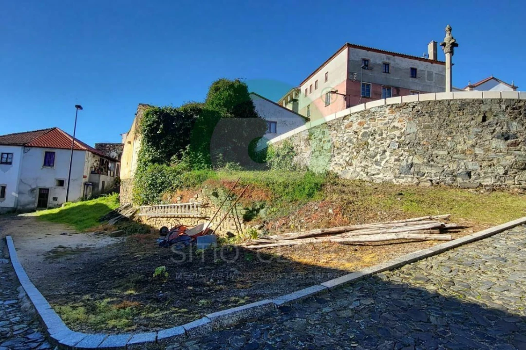 Terreno para Venda em Vinhais Foto 2