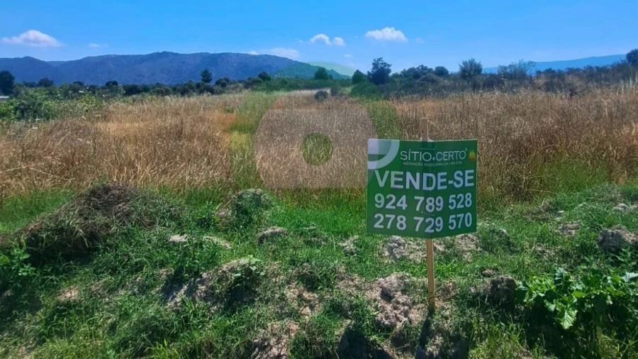 Terreno para Venda em Torre de Moncorvo