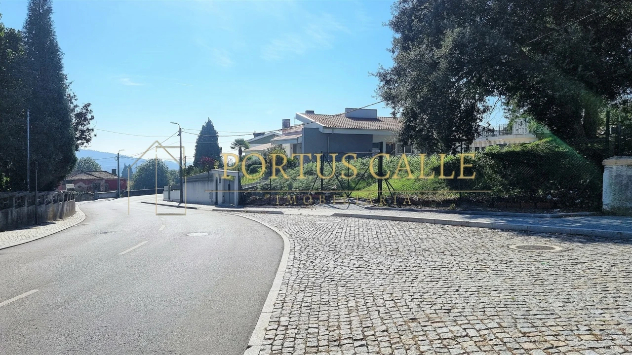 Terreno para Venda em Grijó e Sermonde Foto 6