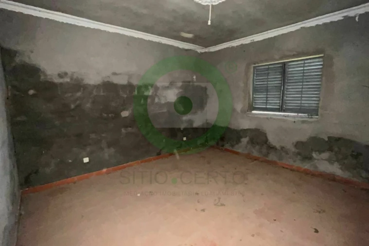 Terreno para Venda em Lebução, Fiães e Nozelos Foto 11