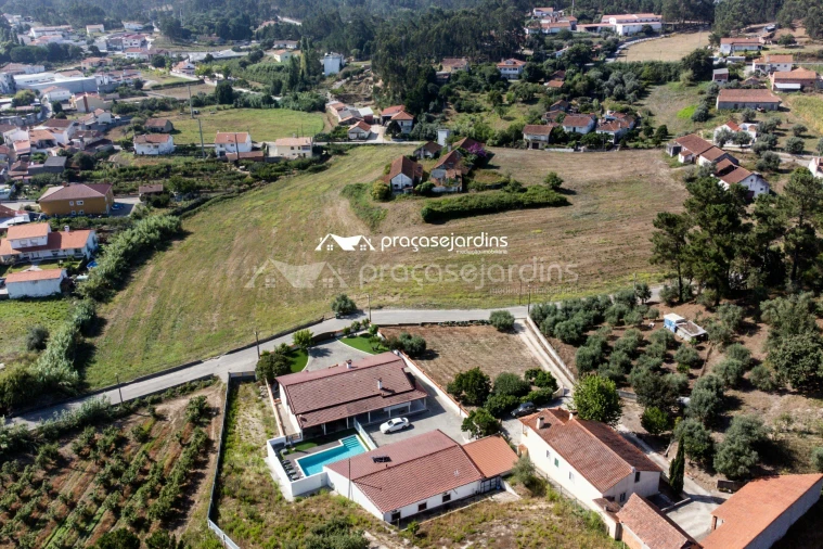 Terreno para Venda em Juncal Foto 5