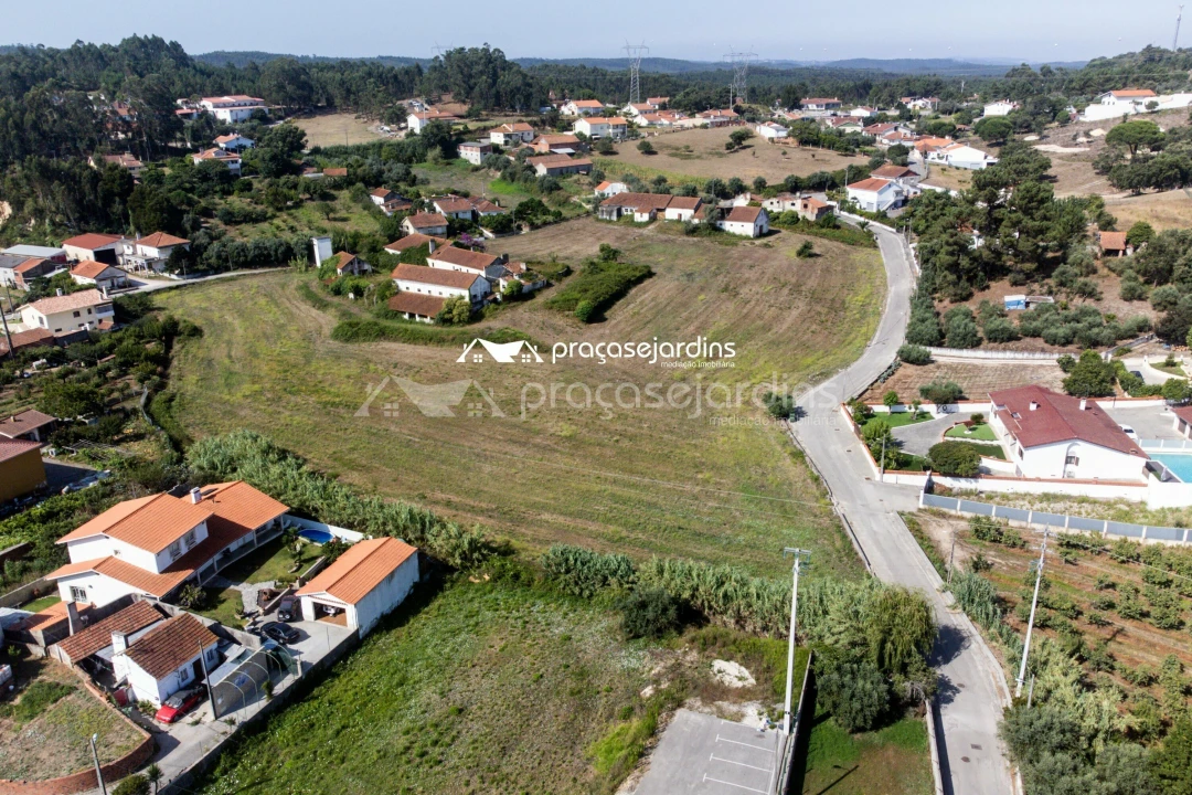 Terreno para Venda em Juncal Foto 2