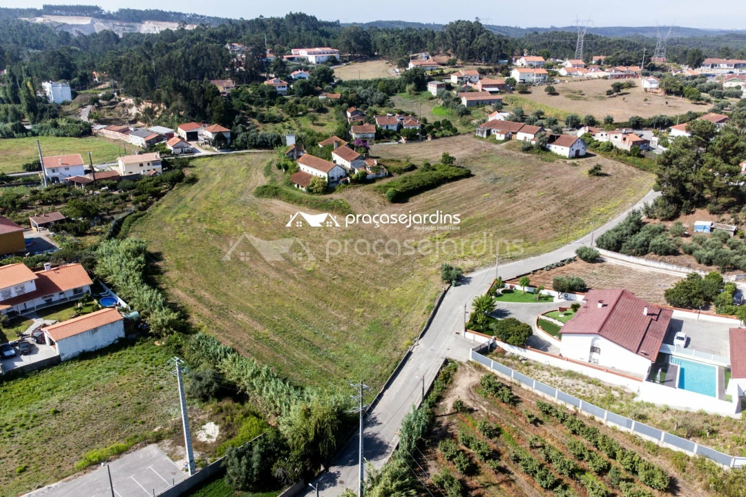 Terreno para Venda em Juncal Foto 3