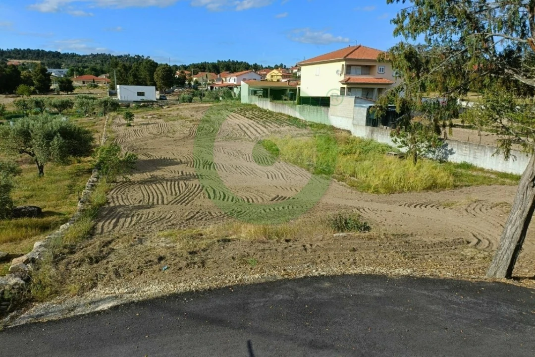 Terreno para Venda em Valpaços e Sanfins Foto 3