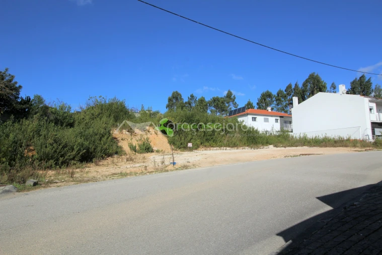Terreno para Venda em Santa Eufémia e Boa Vista Foto 3