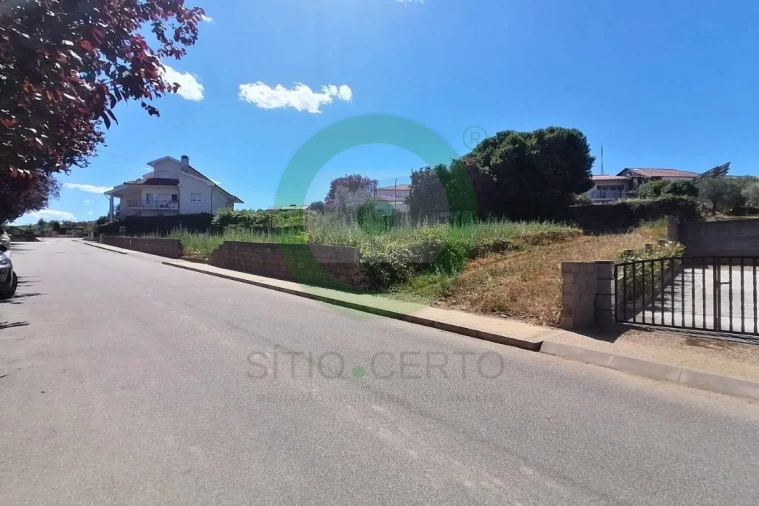 Terreno para Venda em Murça Foto 2