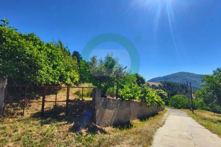 Terreno para Venda em Vinhais Foto 1