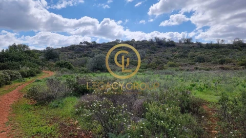 Terreno para Venda em Santa Barbara de Nexe