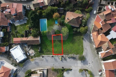 Terreno para Venda em Torre de D. Chama