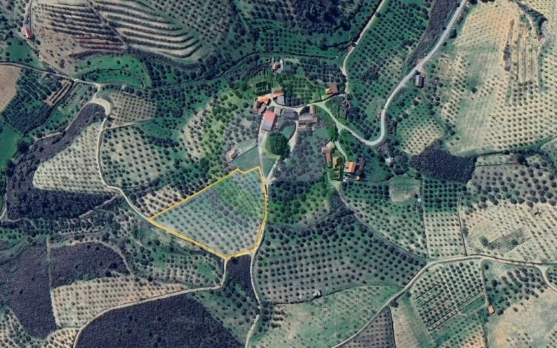 Terreno para Venda em Agua Reves e Crasto Foto 2