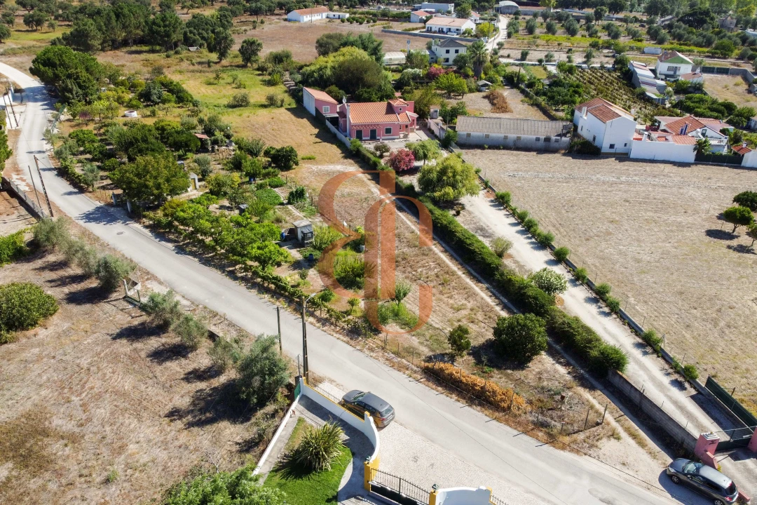 Terreno para Venda em Vila Chã de Ourique Foto 2