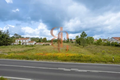 Terreno para Venda em Vale de Santarem