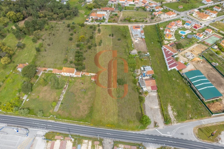 Terreno para Venda em Vale de Santarem Foto 2