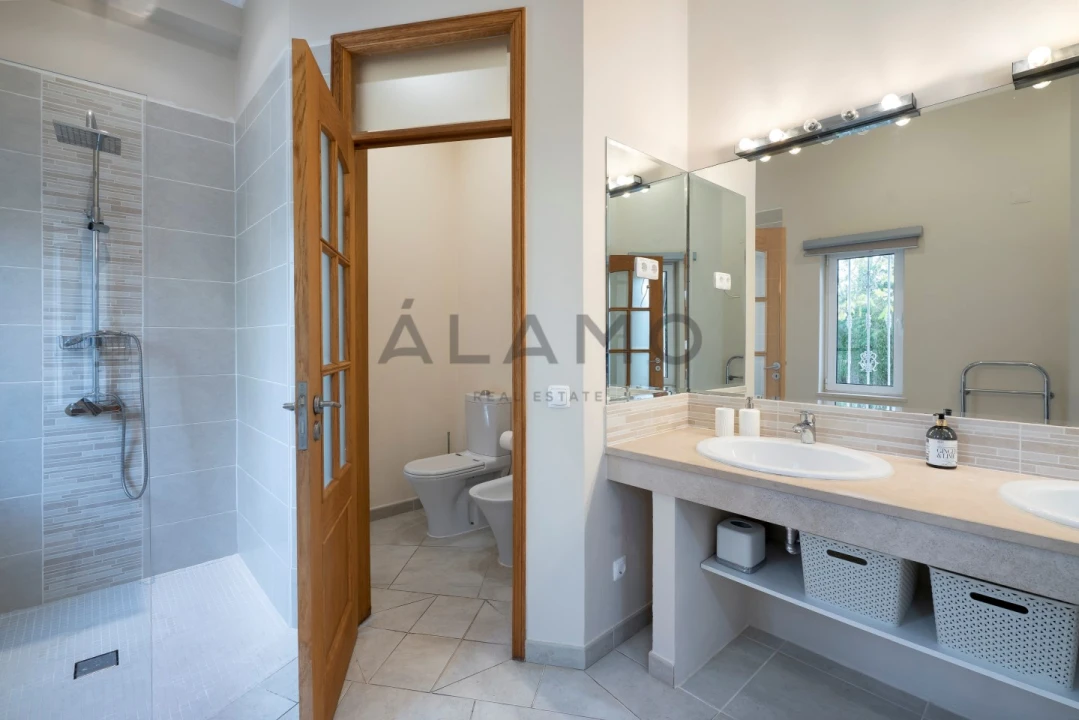 Moradia T7 para Venda em Loule (São Clemente) Foto 16