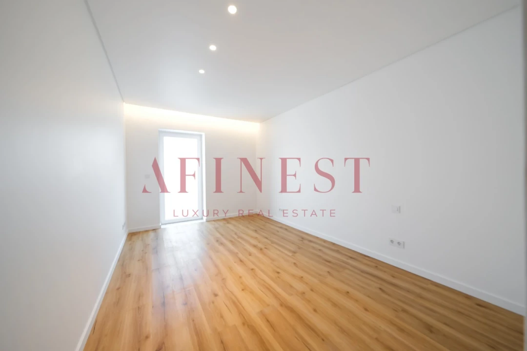 Apartamento T3 para Arrendamento em Carcavelos e Parede Foto 21