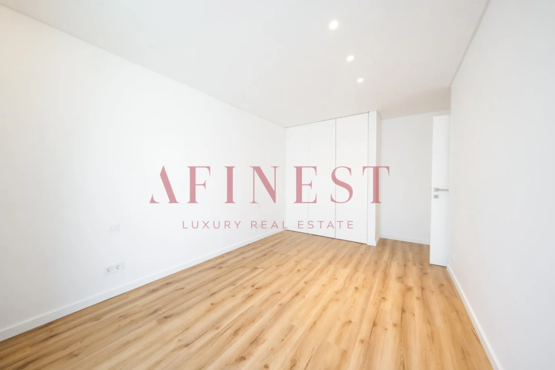 Apartamento T3 para Arrendamento em Carcavelos e Parede Foto 22