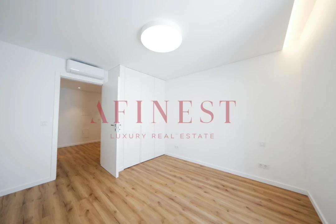 Apartamento T3 para Arrendamento em Carcavelos e Parede Foto 23