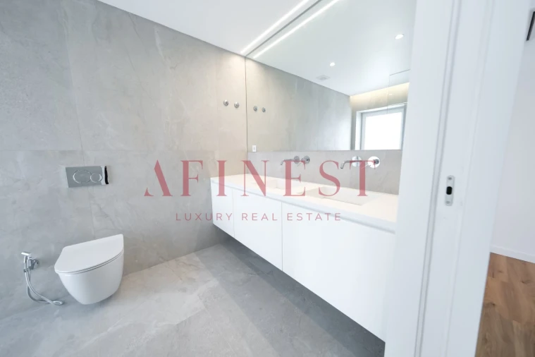 Apartamento T3 para Arrendamento em Carcavelos e Parede Foto 30