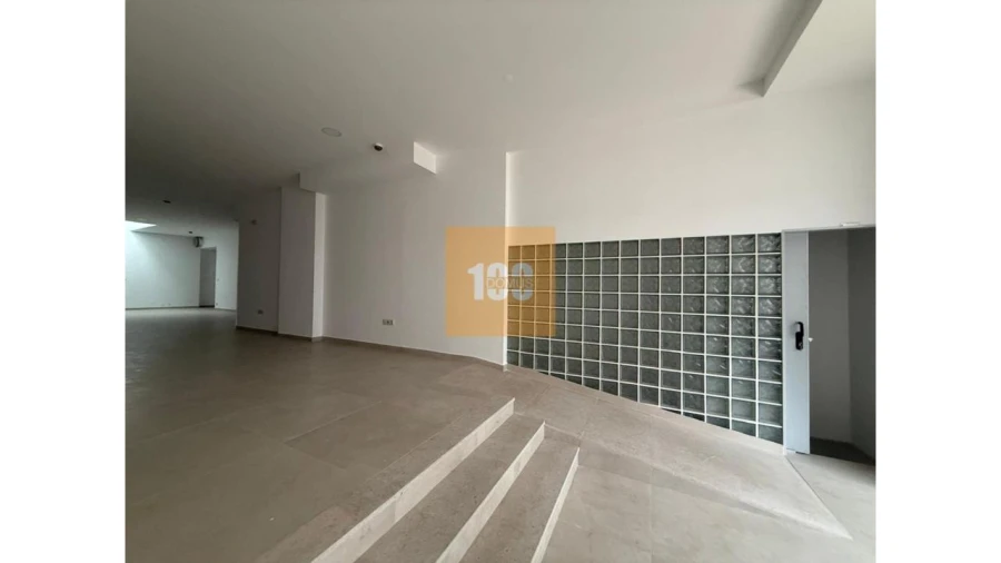 Negócio para Arrendamento em Cidade da Maia Foto 9