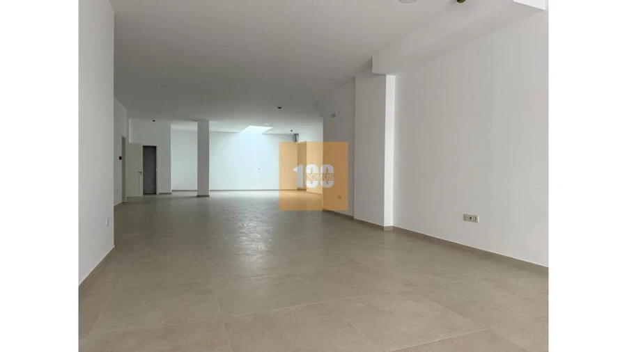 Negócio para Arrendamento em Cidade da Maia Foto 4