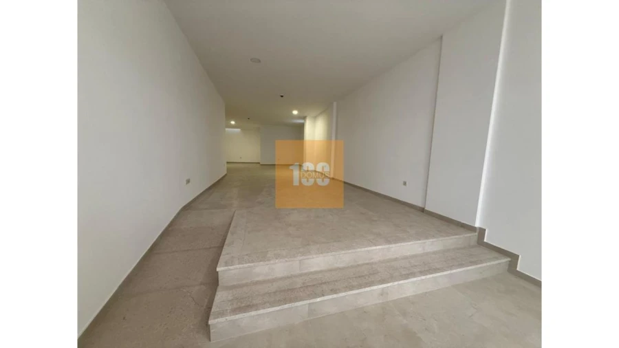 Negócio para Arrendamento em Cidade da Maia Foto 3