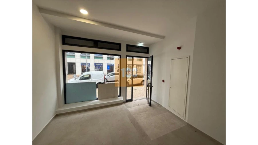 Negócio para Arrendamento em Cidade da Maia Foto 2