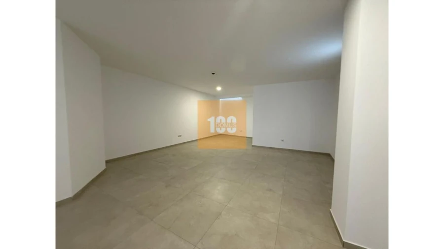 Negócio para Arrendamento em Cidade da Maia Foto 6