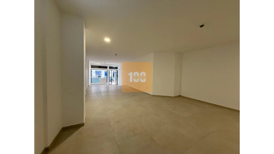 Negócio para Arrendamento em Cidade da Maia Foto 12