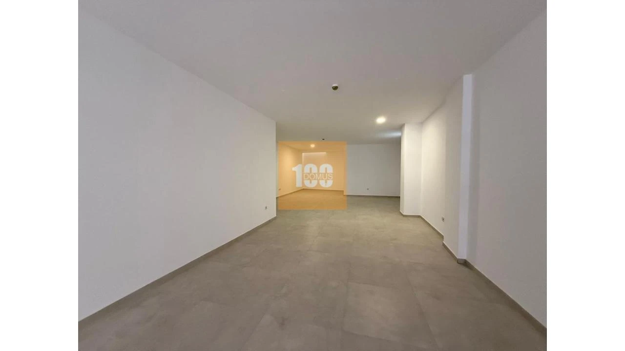 Negócio para Arrendamento em Cidade da Maia Foto 5