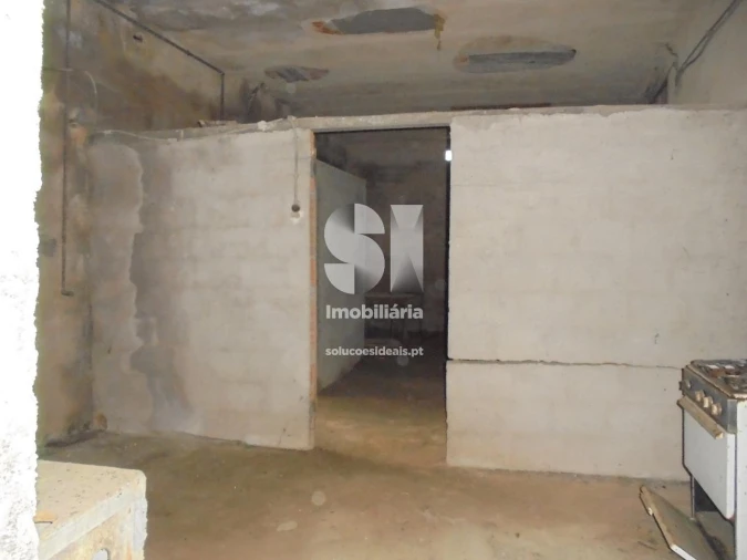 Moradia T2 para Venda em Arrifana Foto 8